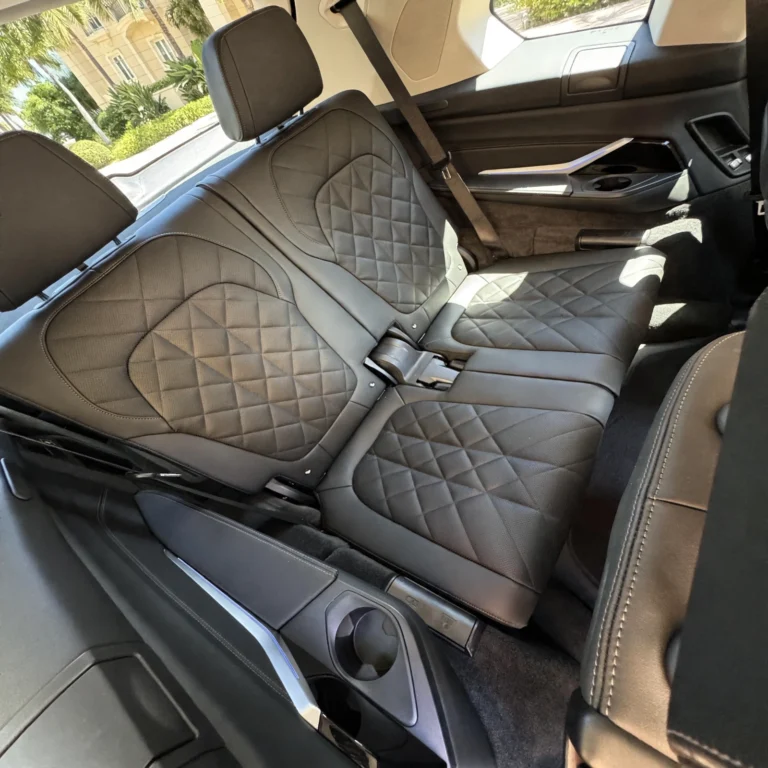 BMWX7_2